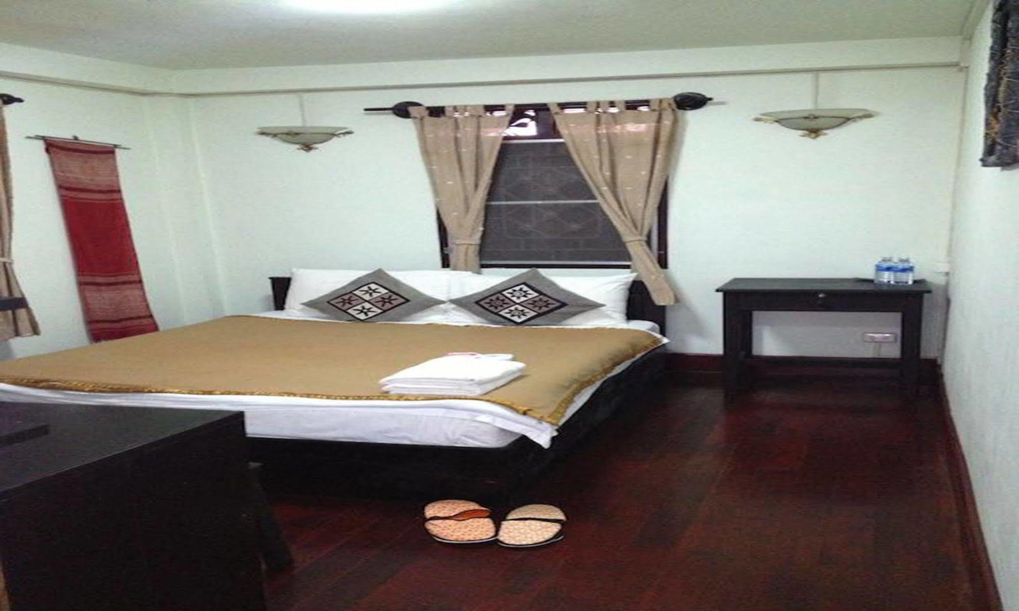 Vanvisa Guesthouse Luang Prabang Eksteriør billede